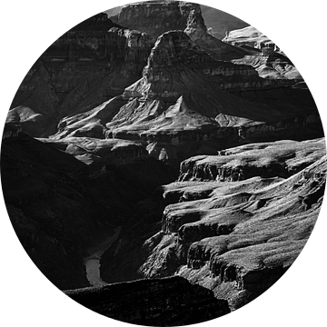 Natuurlijk wonder canyon en rotsformaties Grand Canyon National Park in Arizona USA in zwart-wit van Dieter Walther