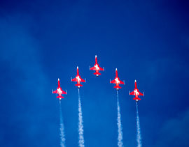 La Patrouille Suisse en formation sur Norbert Erinkveld