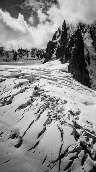 Gletsjerspleet Mont Blanc, Frankrijk van Imladris Images