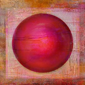 Illusion with circle flaming red by Claudia Gründler