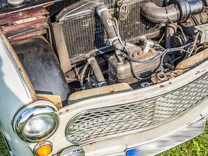 Motorraum eines DDR-Oldtimers Trabant