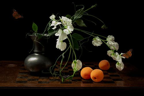 Still life "Lathyrus and apricot"