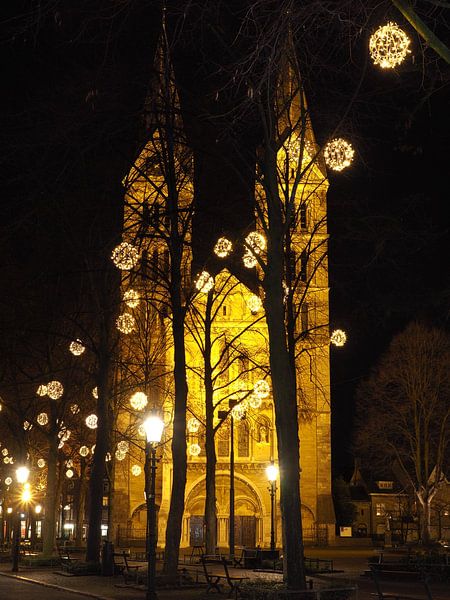 Munsterkerk Roermond by Wendy Drent