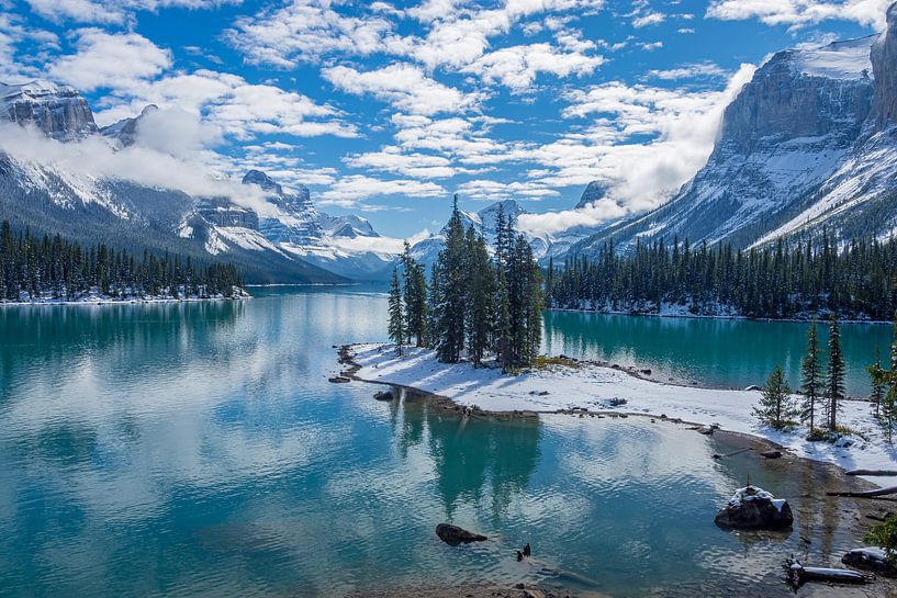 Spirit Island, Kanadische Rocky Mountains von Erik Noort