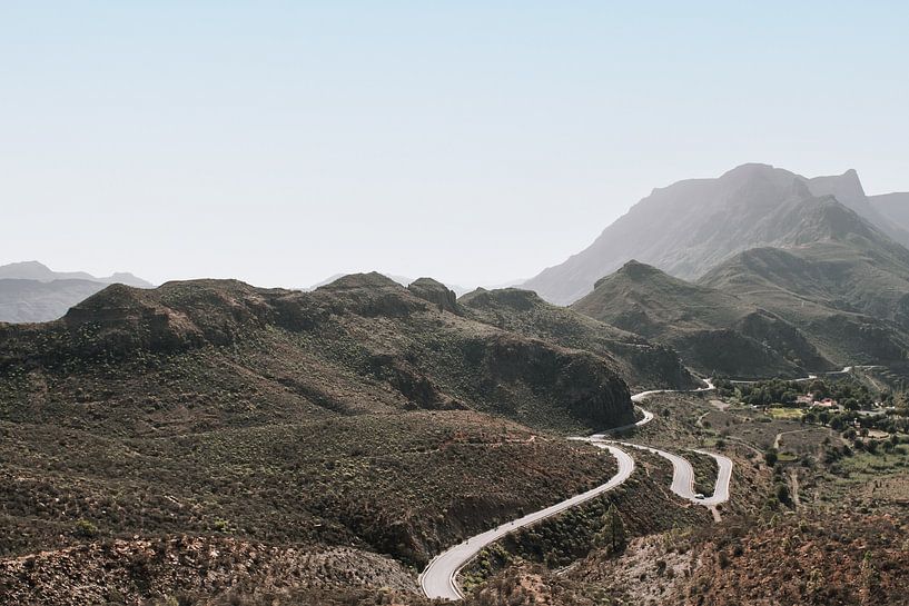 Mountains of Gran Canaria by Jantine Prins