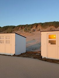 Coucher de soleil sur la côte sur Buro JEB ~ Studio NotARTificial