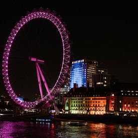 London eye at Christmas by Inge de Lange