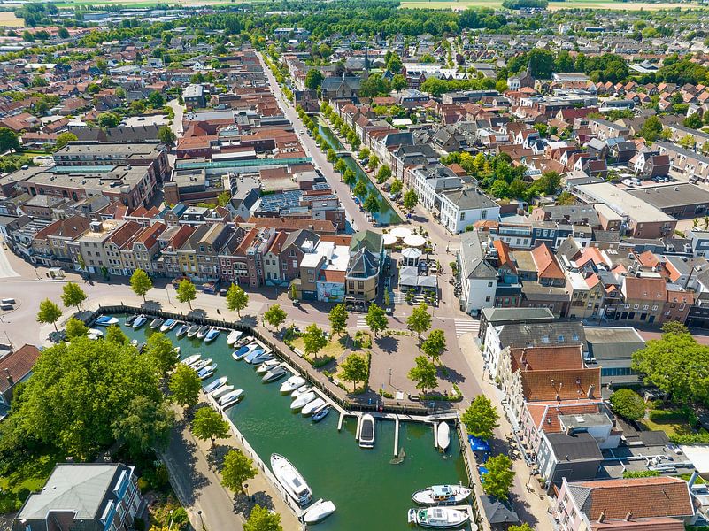 Aerial photo of Oud-Beijerland by Vivo Fotografie