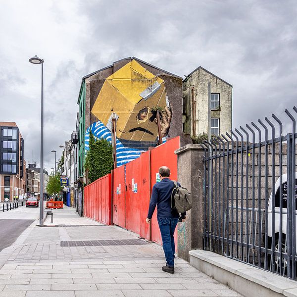 OMG! by Anneke Hooijer