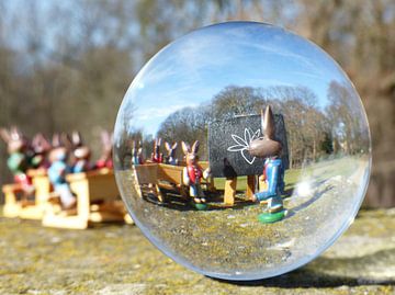 L'école des lapins de Pâques, Pâques, photographie de boule de verre