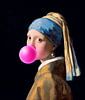 Meisje met de Parel Bubble Gum van Maarten Knops thumbnail