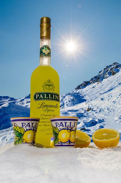 Pallini Limoncello - in de winter van Photography by Karim