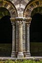 Romaanse zuil van Gerard Notenboom thumbnail