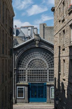 Surrealistische markthal in Saint Malo in Frankrijk