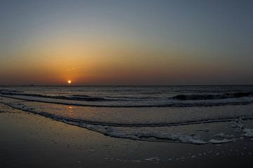 evening at sea sur Yvonne Blokland