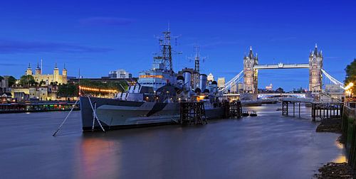 London - Tower Bridge and warship HMS Belfast