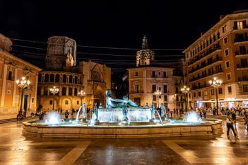 Plaza de la Virgen in Valencia van Dieter Walther