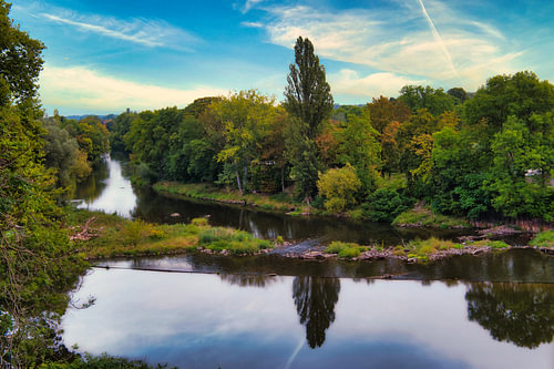 Romantische Saale im Herbst