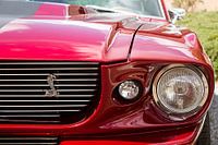 Detail Roter Ford Mustang Oldtimer