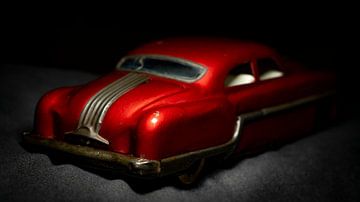 Pontiac Minister Deluxe 1954 vintage blikken auto, achterkant van Customvince | Vincent Arnoldussen