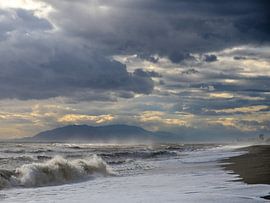 Malaga in storm-like weather by Peter Laarakker