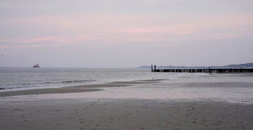 sunset in Zeeland by Karin van Bylevelt