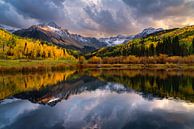 Mount Sneffels in Colorado's San Juan Mountains Herfst Zonsondergang Reflectie van Daniel Forster thumbnail