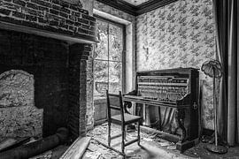 The musician has left with an unknown destination by Cees Stalenberg