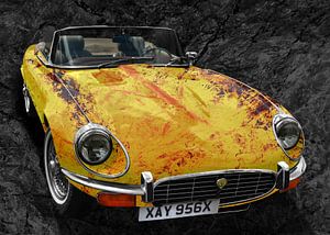 Jaguar E-Type Serie 3 Roadster Art Car in yellow stone