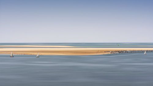 Segeln im Sommerlicht
