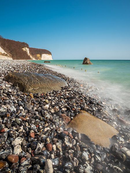 Falaises de craie sur la côte de la mer Baltique sur l'île de Rügen par Rico Ködder