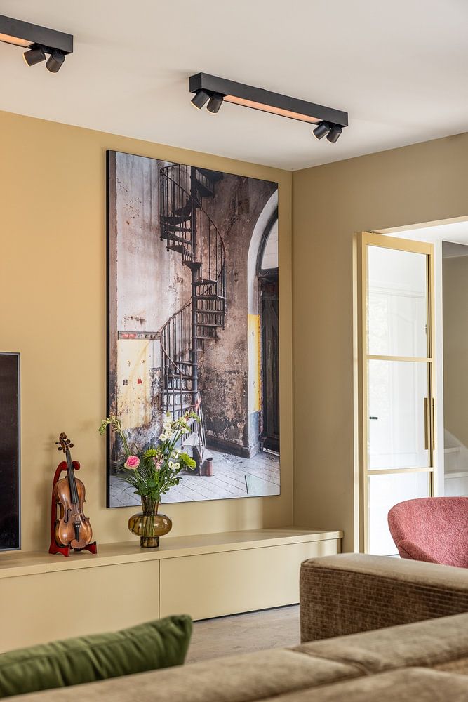 Verlassene Metalltreppe.  von Roman Robroek – Fotos verlassener Gebäude 