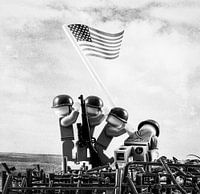 Lego Iwo Jima placing flag