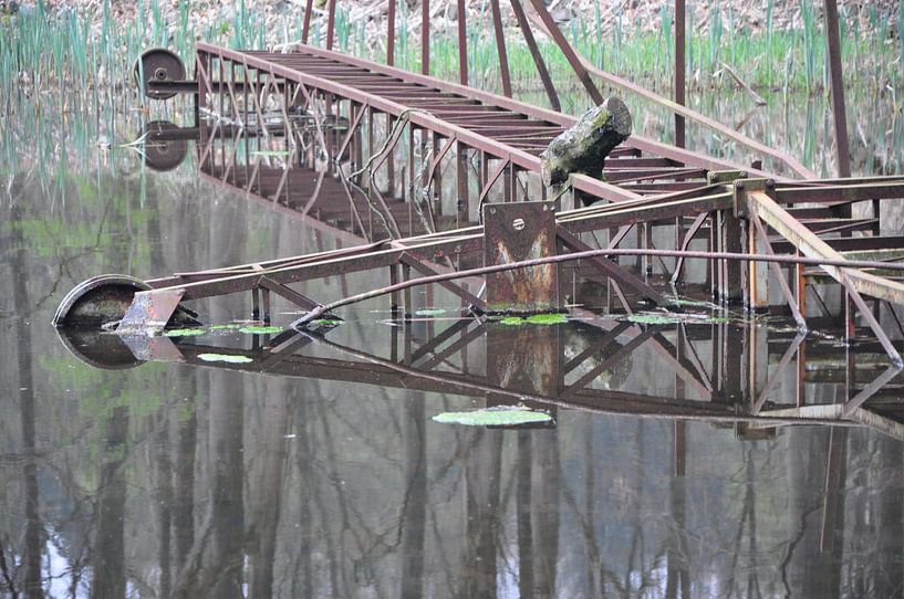 werken in het waterloopbos  by Marten Wieringa