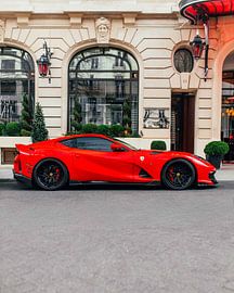 V12-Charakter trifft auf Carbon-Handwerkskunst. Der Ferrari 812 Superfast, neu definiert von Duke Dynamics. von Mohit Hambiria
