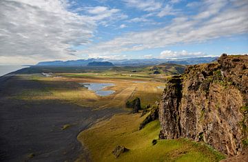 Côte sud de l'Islande : paysage sur la plage noire sur Thomas Marx