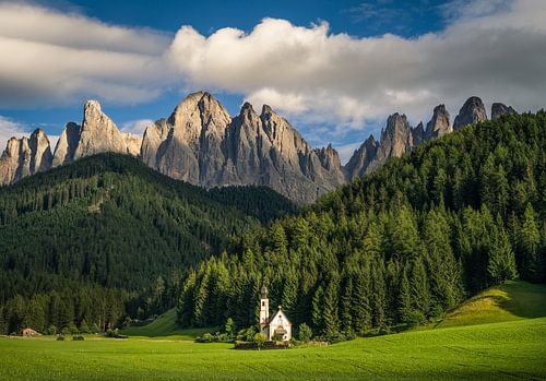 De San Giovanni in Ranui kerk in de Dolomieten