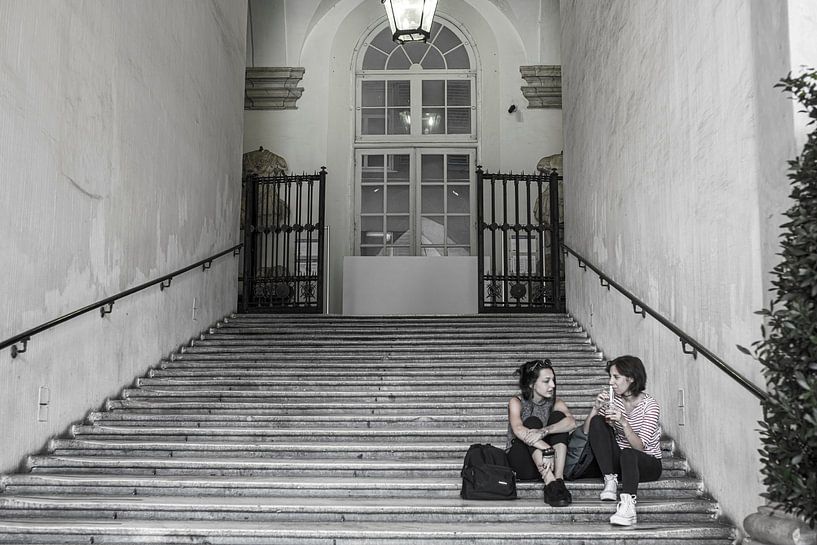 The atmosphere of Genoa by Roland de Zeeuw