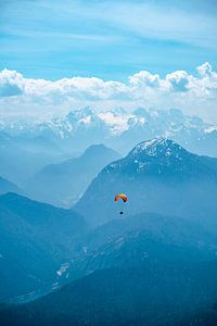 Gleitschirmflieger über den Berchtesgadener