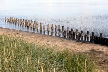 Küstenschutz in Richtung Wattenmeer bei Keitum / Sylt von Martin Flechsig