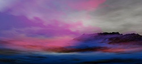 Berg in de schemering