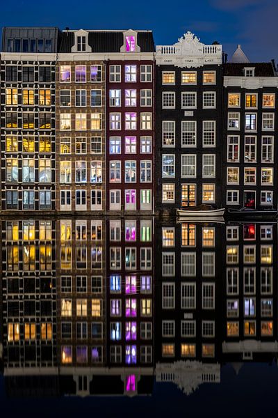 Damrak Amsterdam by Manuuu