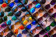 Kleurrijke zonnebrillen von Peter Relyveld Miniaturansicht