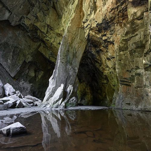 Cathedral Quarry (Cathedral Cave)
