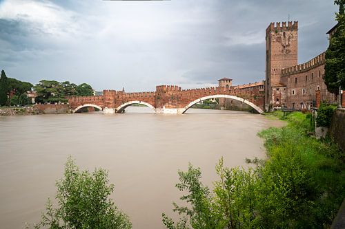 Castelvecchio brug in Verona