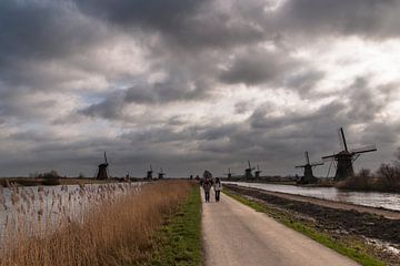 Wolken over Kinderdijk van Edwin van Amstel