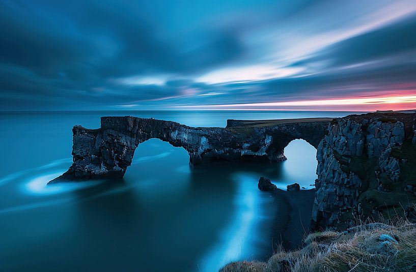 Felsformationen im letzten Licht von fernlichtsicht
