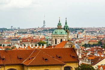 Une belle Prague vue du ciel