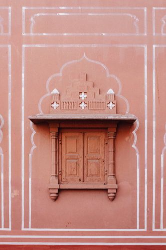 Raam met luik architectuur in Jaipur, India | Reis fotografie