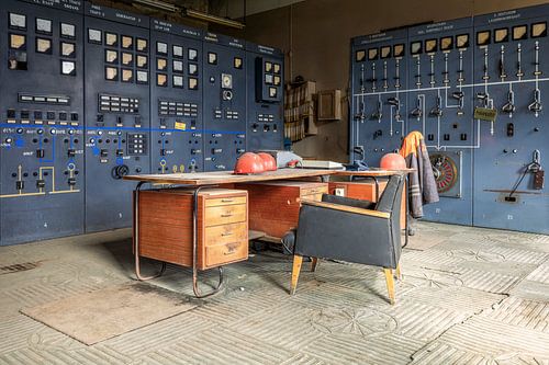 verlaten controlekamer in Estland